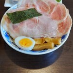 近江つけ麺きなり はなれ - つけ麺のアップ