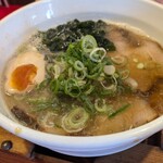 らあ麺と餃子のお店 たか和 - 料理写真:おすすめラーメンあっさり（980円）