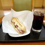 Cafe Veloce Shinjuku Sanchome Ten - 