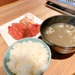 Yakiniku Namonaki Meiten e Ittou Nyuukon Ichimai Uri Yakiniku - 