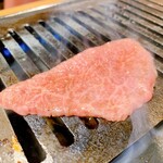 Yakiniku Namonaki Meiten e Ittou Nyuukon Ichimai Uri Yakiniku - 