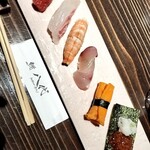 Sushi Hachidai Toa Uesuto - 