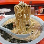 ニューラーメンショップ オリジン - 大盛は麺の量もハンパない(笑)