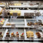 Patisserie La Plage - 