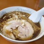 タンポポ - タンポポさんの八王子ラーメン。
      麺線がキレイに整っていて美しい！(๑✪ω✪๑)