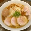 十人十色 - 料理写真:醤油・味玉・チャシ+ワンタン