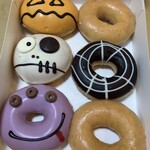 Krispy Kreme Doughnuts Oofunarumineuinguten - ハロウィン ダズン ハーフ (6個)