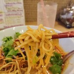 Thai Kitchen UAMFAN THAI - 土曜日限定 カオソイセット1300円