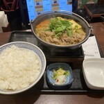 Yoshinoya Akabane Higashiguchi Ten - 牛カレー鍋膳ご飯大盛り¥932-クーポン¥50