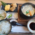 トリヤマルハチ - 料理写真:水炊き定食