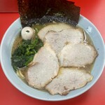 Ramen Ichirokuya Isogo Honten - 