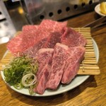 Yakiniku Dondon Haruyoshi Ten - 