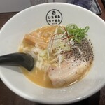 いちまるらーめん - 料理写真: