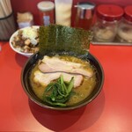 Yokohama Iekei Ramen Komaoka Ya - 