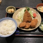 四季 - ミックスフライ定食