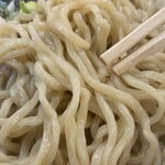 Sato Seimen - 表面がつるっと、なめらかな細めの丸麺