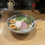 北千住煮干中華蕎麦 かれん - 料理写真: