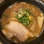 麺匠 輪 - 料理写真:みそラーメン