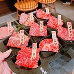 黒毛和牛一頭買い焼肉 道頓堀みつる - 