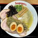 Soupmen - 牡蠣塩らぁ麺　静岡県産『金豚王』チャーシュー・味玉入り（¥1,300税込）
                        お店のイメージと同じ賑やかな丼相♪映えますね(^^)