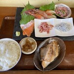 宮本商店 - まんぷく定食　1,750円