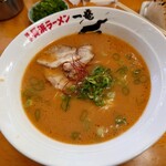 博多 長浜ラーメン 一竜 - 料理写真: