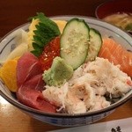 築地すし鮮 -  築地丼 1650円。