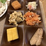 UGUISU - 帆立入り貝焼き味噌、子和え、玉子焼き、塩鯖焼き