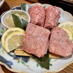 焼肉Lab  - 