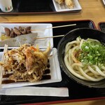 手打うどん 三徳 - 