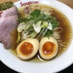 Soupmen - 鶏醤油らぁ麺味玉入り