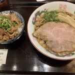 尾道中華そば とうやん - 尾道ラーメン＋牛すじ丼