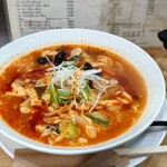 ぶんぷく茶がま - 料理写真:サンラータンメン（太麺）