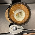 Sumibi Yakiniku Oyake Sen - 辛すぎないキーマカレー。美味い。