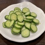 上海家庭料理 謝謝 - 料理写真:きゅうりのニンニク和え