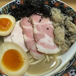 北千住煮干中華蕎麦 かれん - 料理写真: