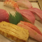 いっしきお食事処 - 中トロ入り握りずし（ランチ）１，６２０円