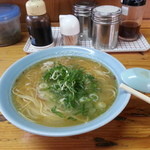 Showa Fukuichi Ramen Hakata Minami Ten - ラーメン　500円