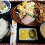 珈琲館 藍 - しょうが焼定食 ￥800（税込）