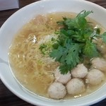 厚木本丸亭 - 鶏つくね入り塩ラーメン