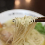 ラーメンにっこう - 麺リフト 日香麺 塩☆