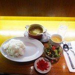 Hotel Princess Garden Cafe Lounge - 壷焼きシーフードカレー、スープ・デザート・ドリンク付き1,000円