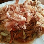 On & Off - 焼きそば唐揚げ 750円