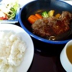 クロスカフェ - ステーキ定食