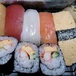 Kozou Zushi Kasai Chuo Dori Ten - 小僧寿し 葛西中央通り店 ざるにぎりセットの握り・巻物・稲荷