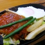 Marutoku Soba - 2015.02ハンバーグ定食トマトソースのアップ！