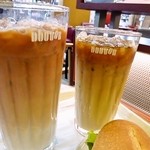 Doutor Coffee Shop Nihommatsu Midori Shobo Ten - アイスカフェ・ラテ（M）とアイスロイヤルミルクティー（L）