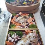 Share Nezumi - お花見のお弁当　奥は炊き込みご飯