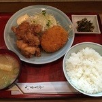 居酒屋 天笑 - チキンなんばんとコロッケ定食（600円）