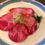 炭火焼肉 池田 - 上タン 塩